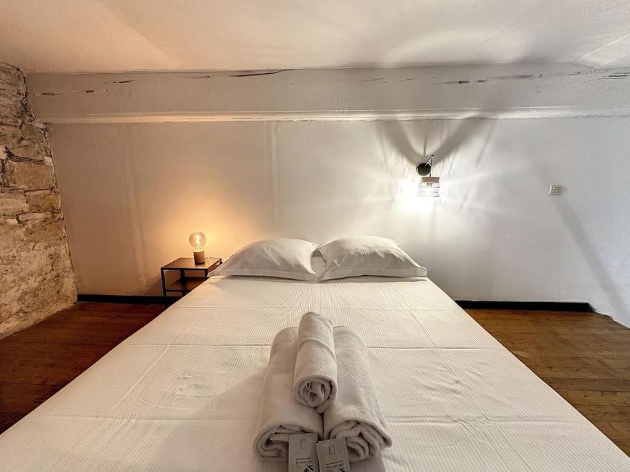 Cosy Appt Coeur De Lyon 1 Imbert Apartment Екстериор снимка